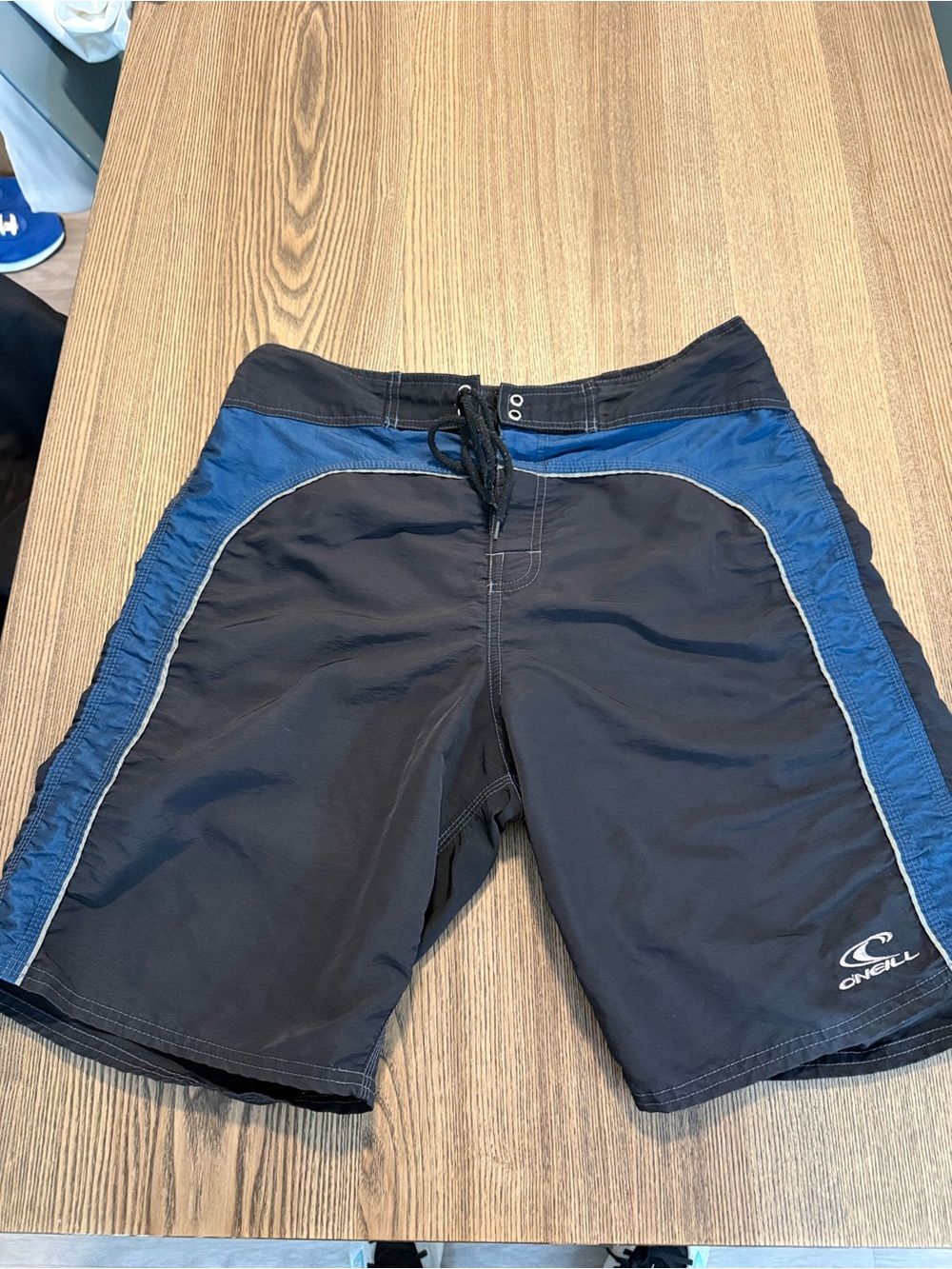 O'Neill Men's Black and Blue Board Shorts 34